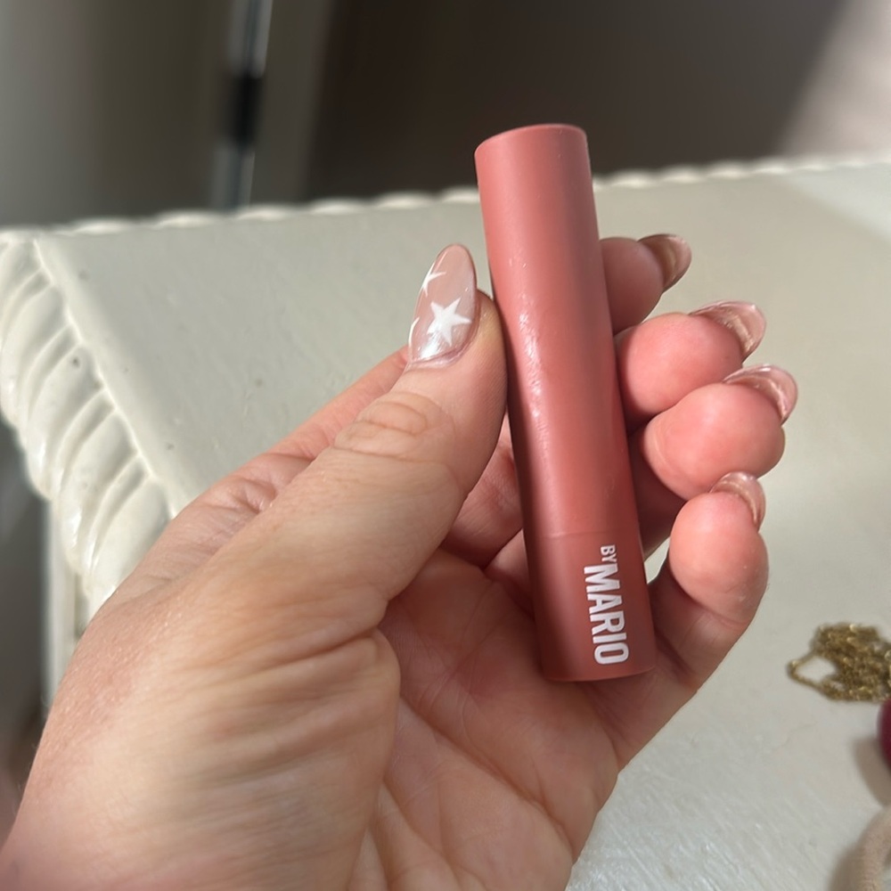 Makeup by Mario apricot glow plumping serum